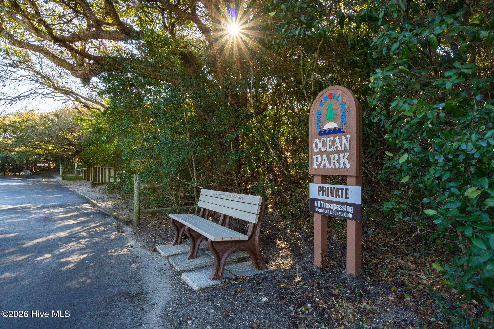 105 Magnolia Court,Pine Knoll Shores