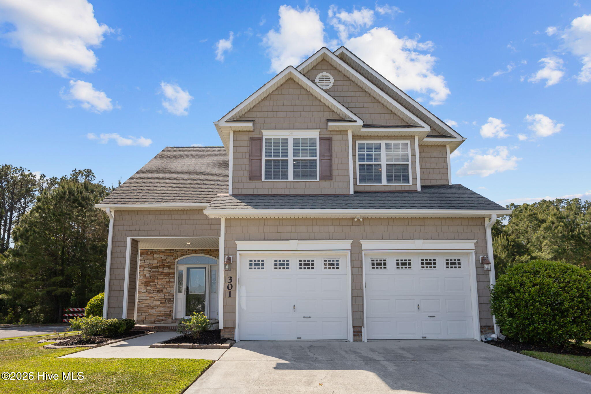 100569646 | Photo 55