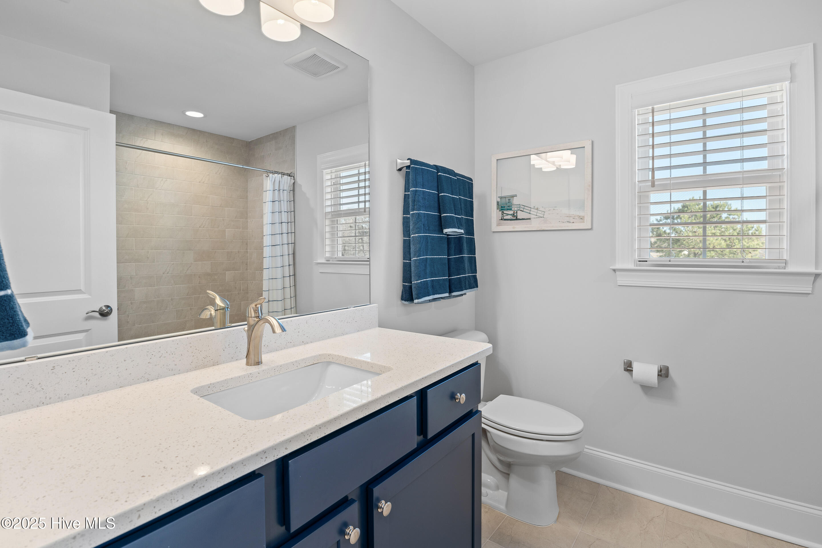 100545902 | Photo 27