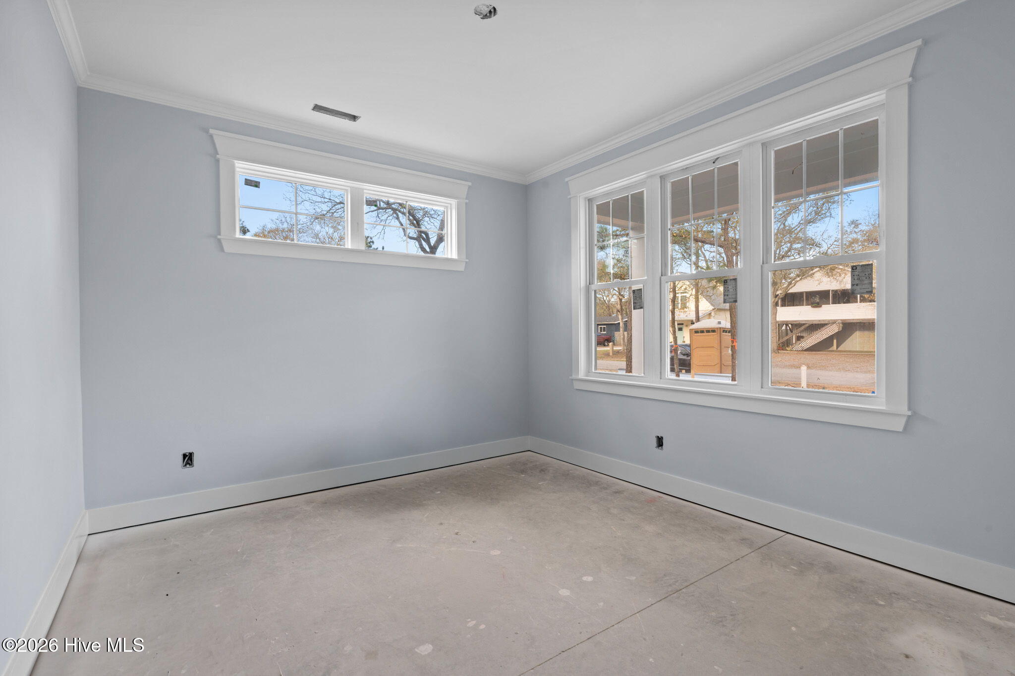 100546665 | Photo 27