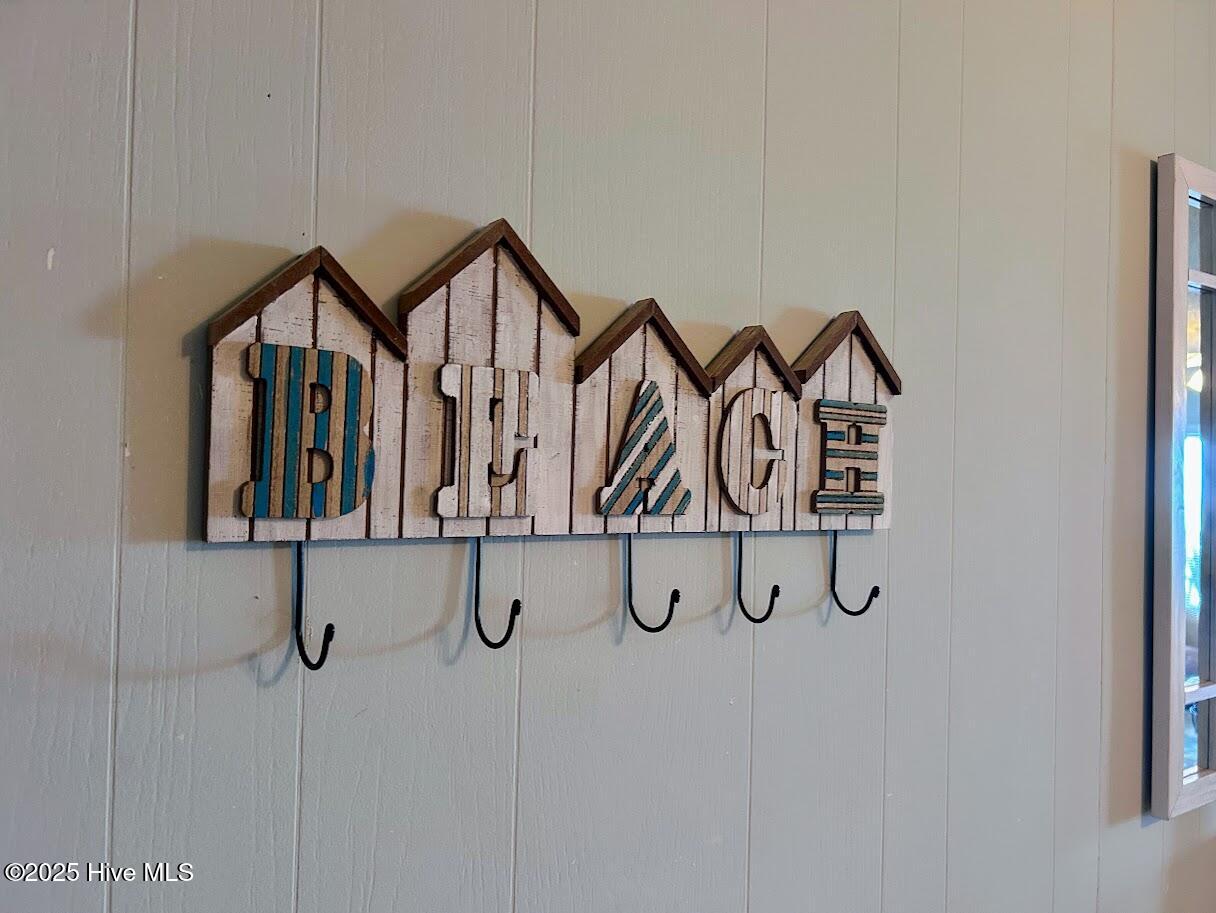 918 CB Ave N 2B bsign