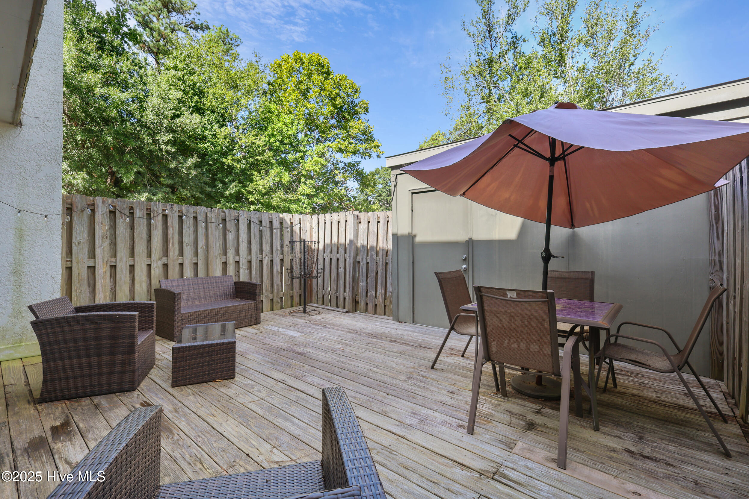 100534967 | Photo 20