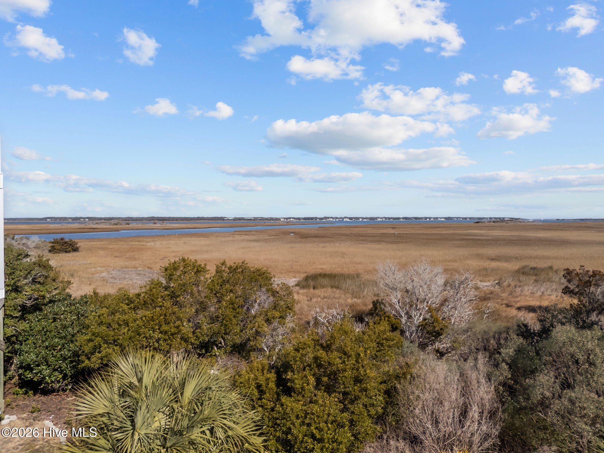 100550406 | Photo 28