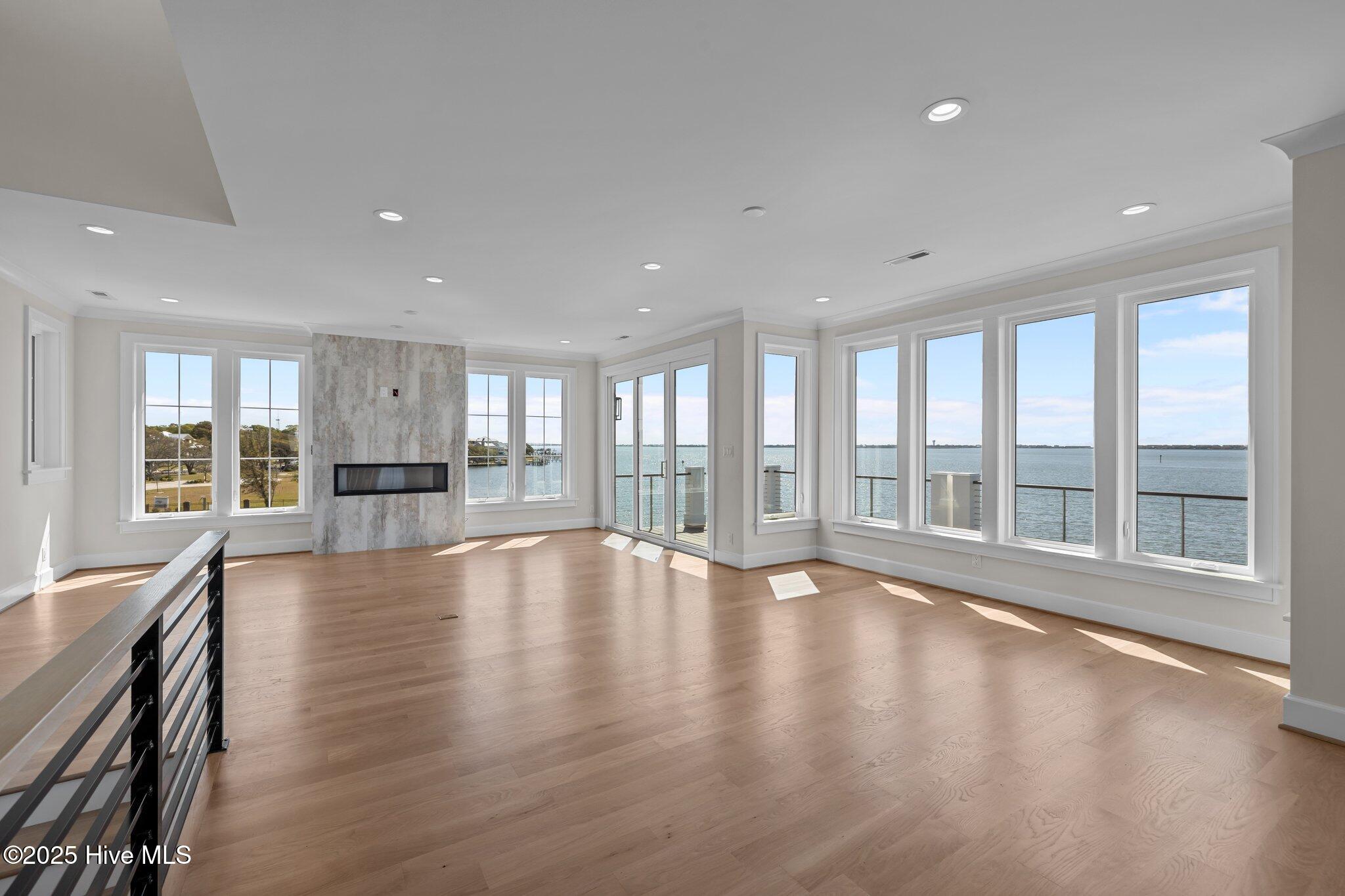 4737 S S Shore Dr Drive, Morehead City, NC, 28557