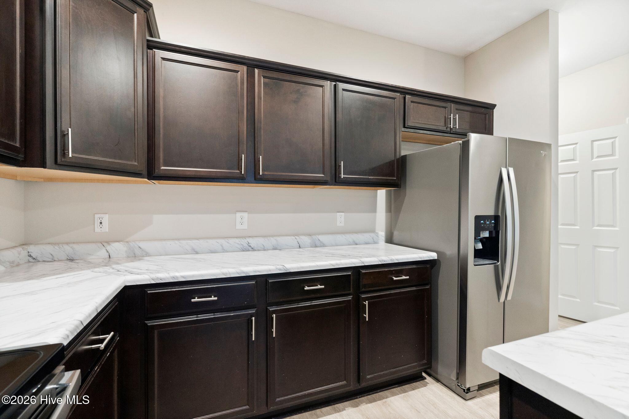 100557432 | Photo 12