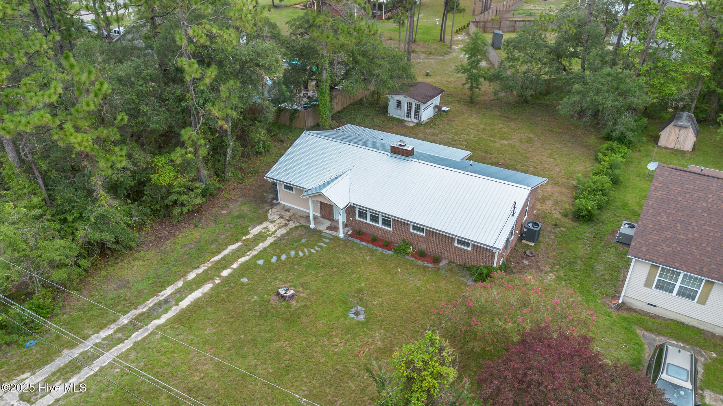 100560014 | Photo 27