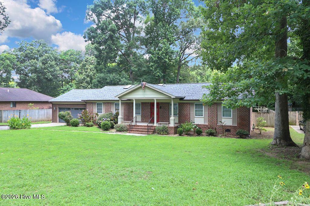 212 Pinewood, Camden, North Carolina, 3 Bedroom Bedrooms, 8 Room Rooms,2 BathroomBathrooms,Single family residence,For sale,Pinewood,100588348