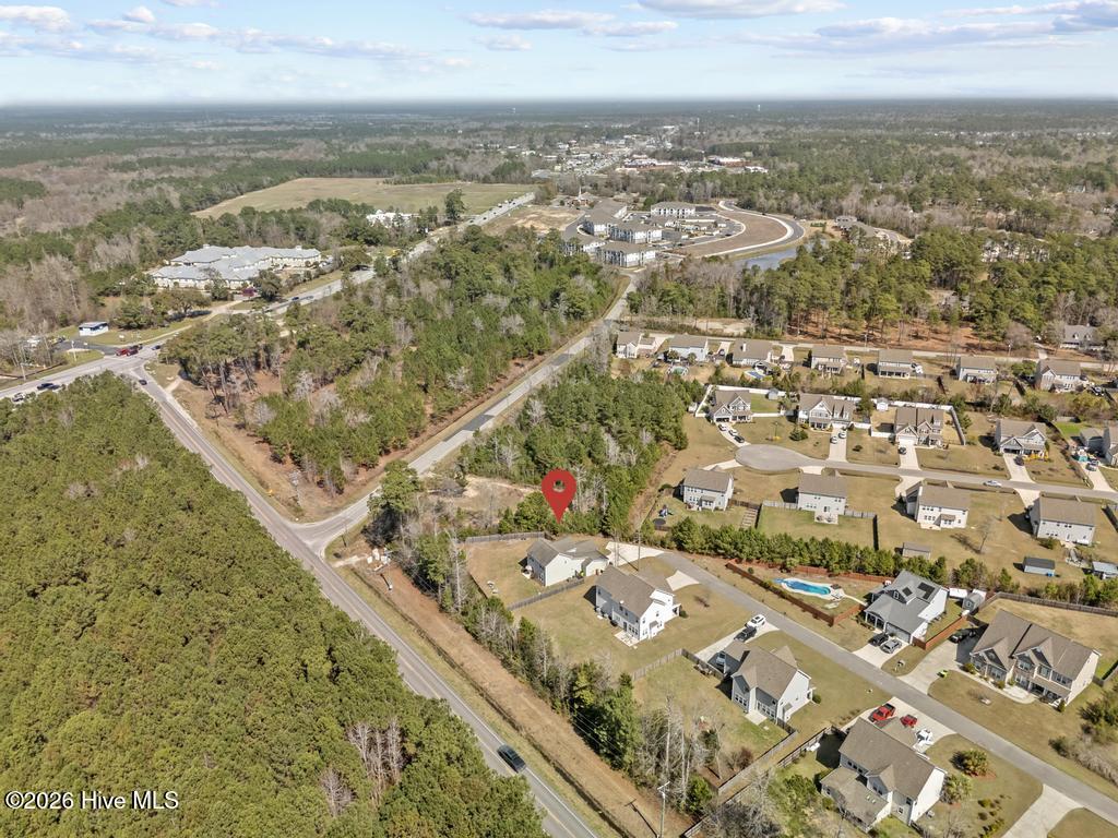 100560208 | Photo 47