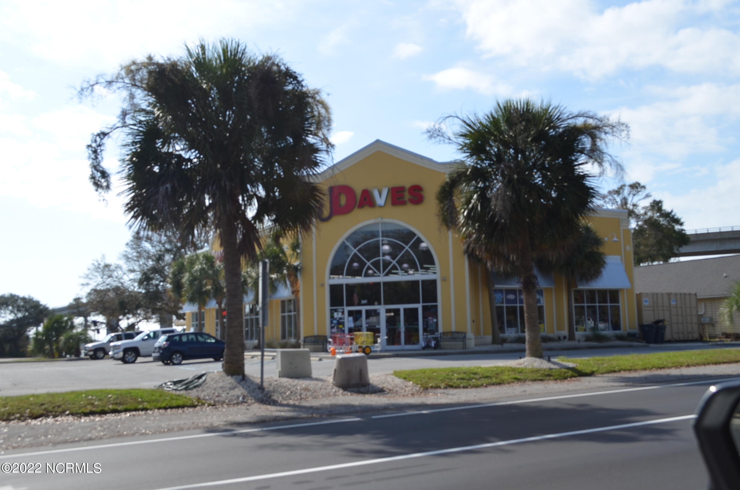 100509028 | Photo 23