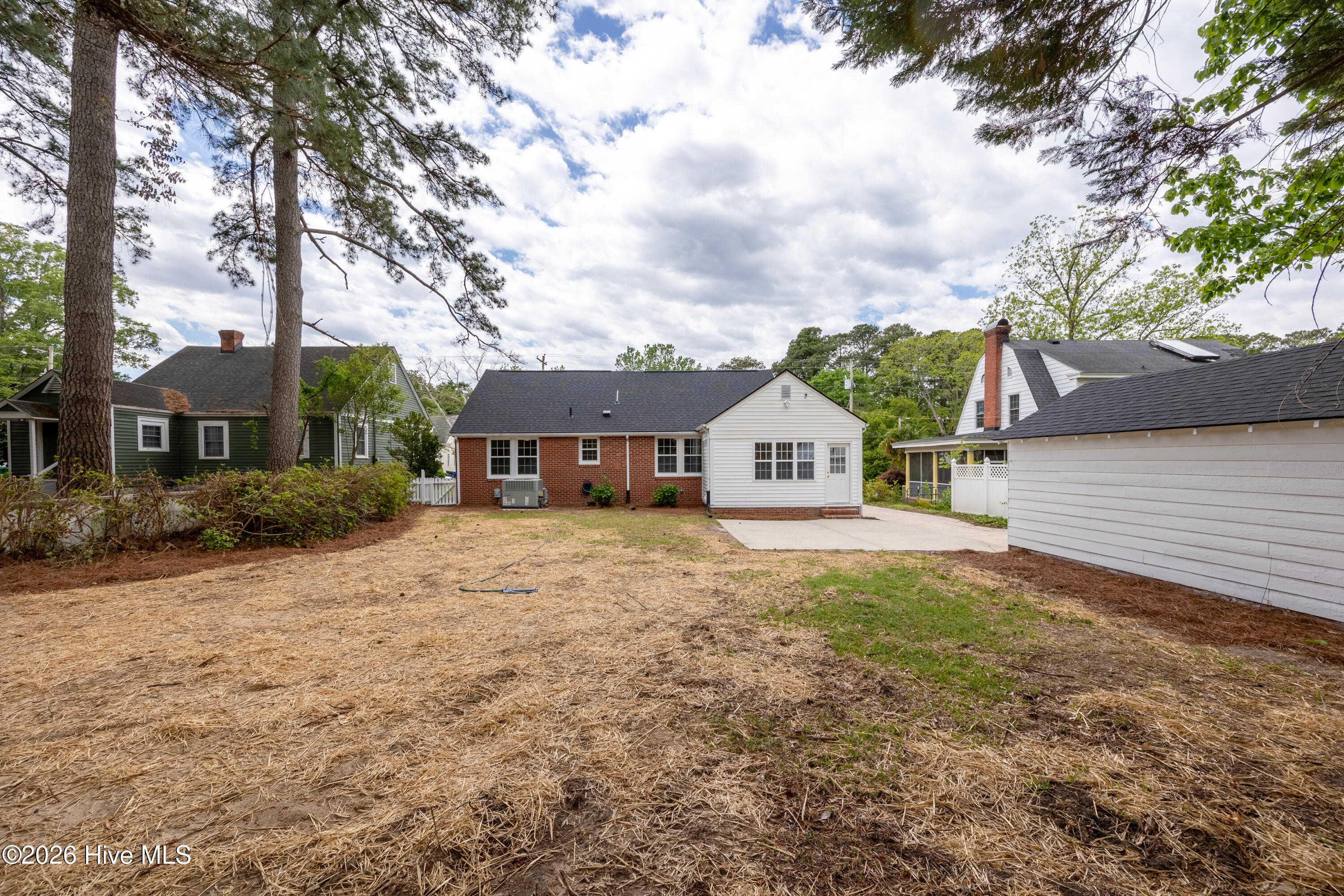 1520AndersonSt_44