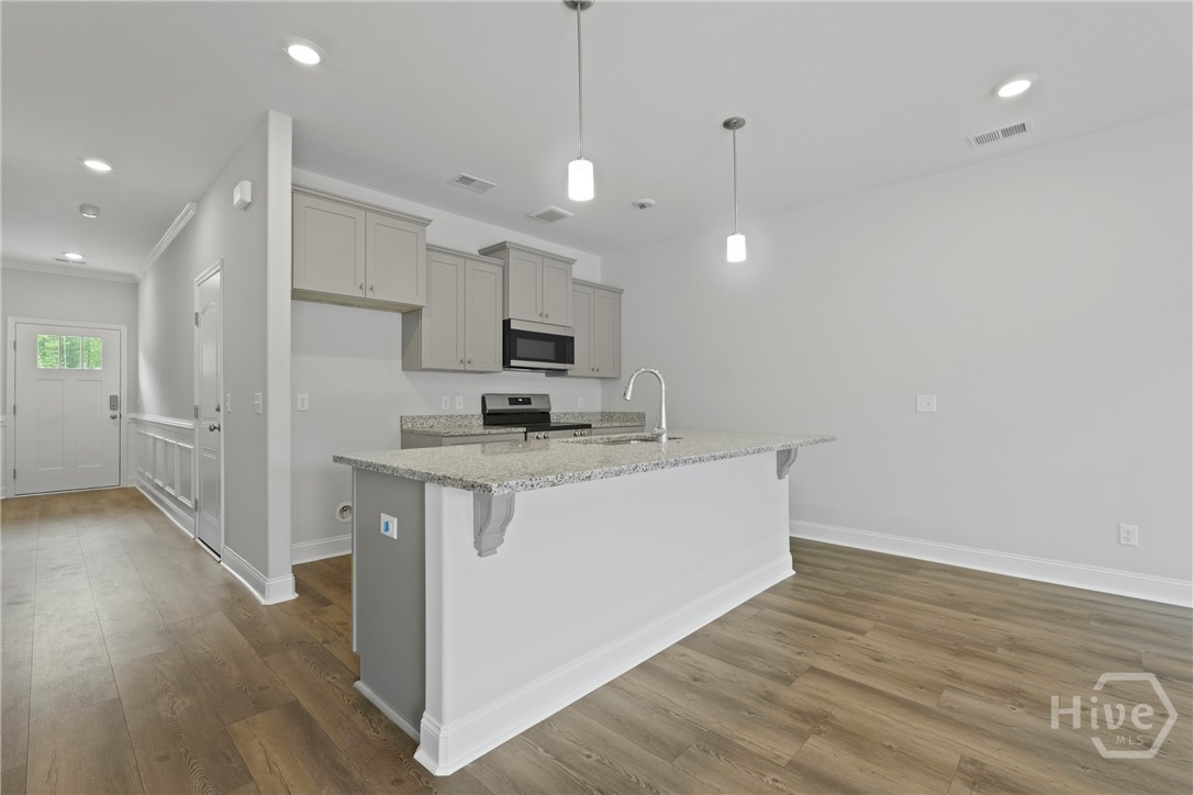 Homes for sale in Bloomingdale, GA | 144 Stone Crab Cir, Bloomingdale, GA 31302 | MLS# SA335685