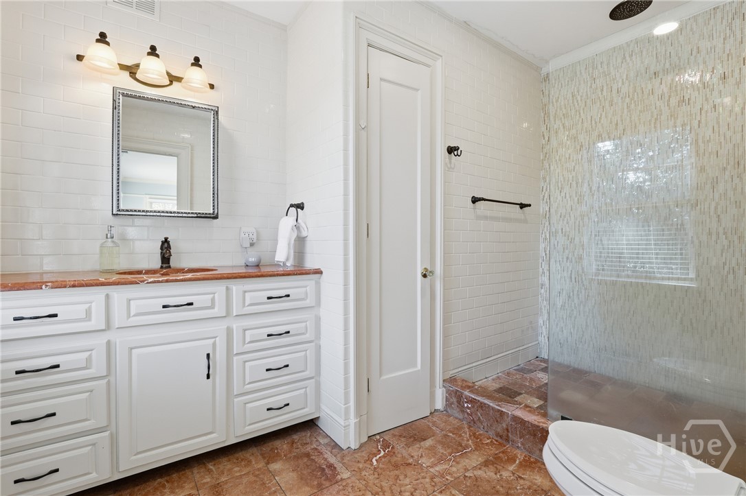 103 E 51st Street, Savannah, GA 31405 Listing Photo  25