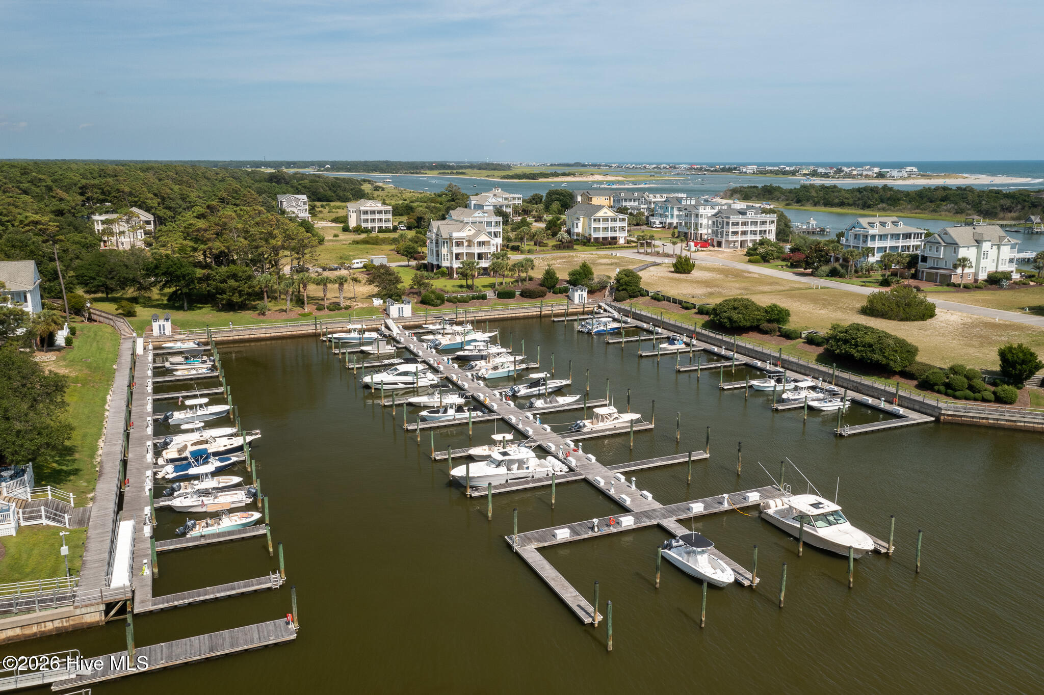 100559457 | Photo 27