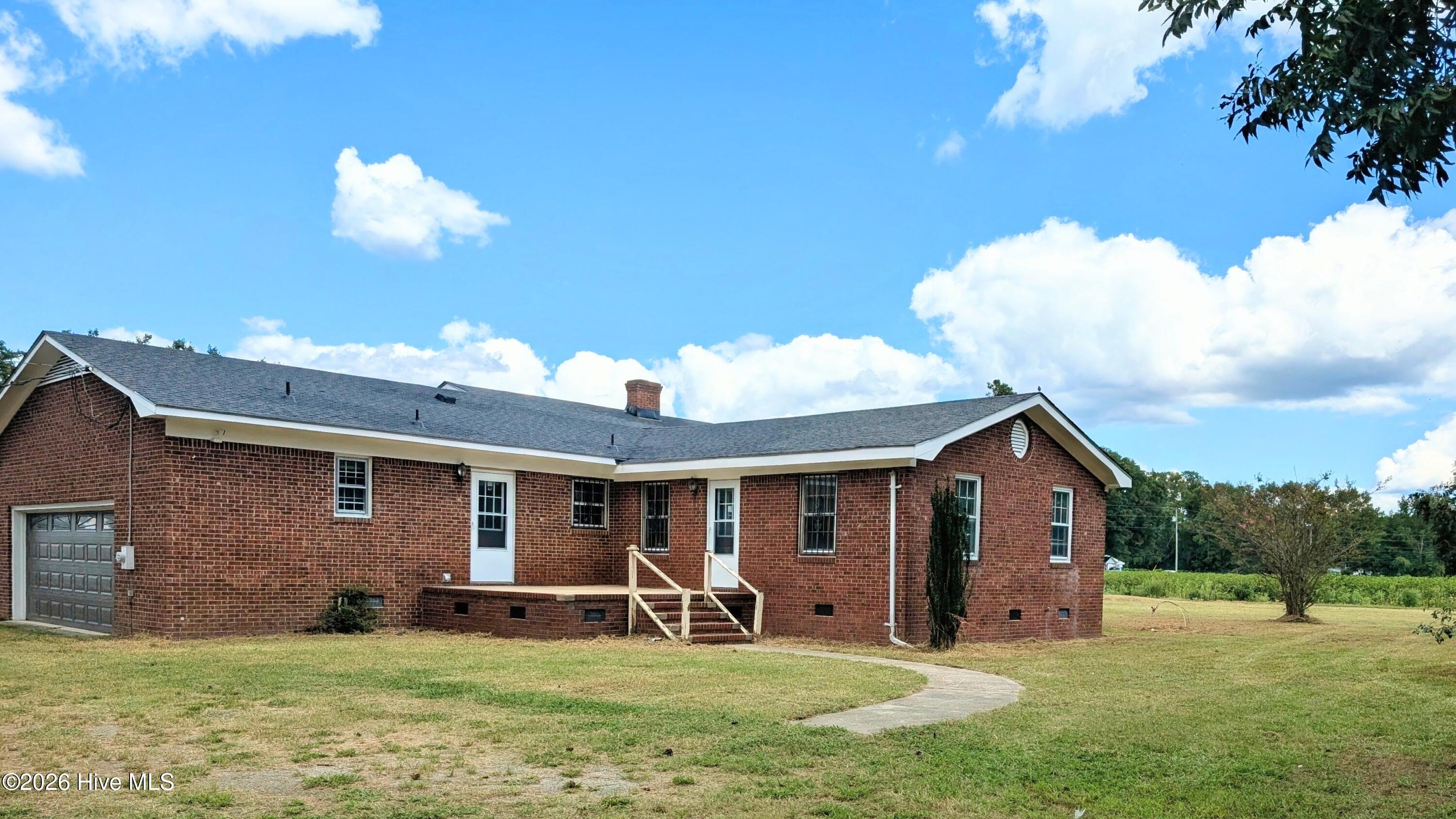 Exterior photo of 1066 Edwards Fork Road, Scotland Neck, NC 27874. MLS: 100602656