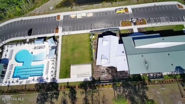 100566518 | Photo 10