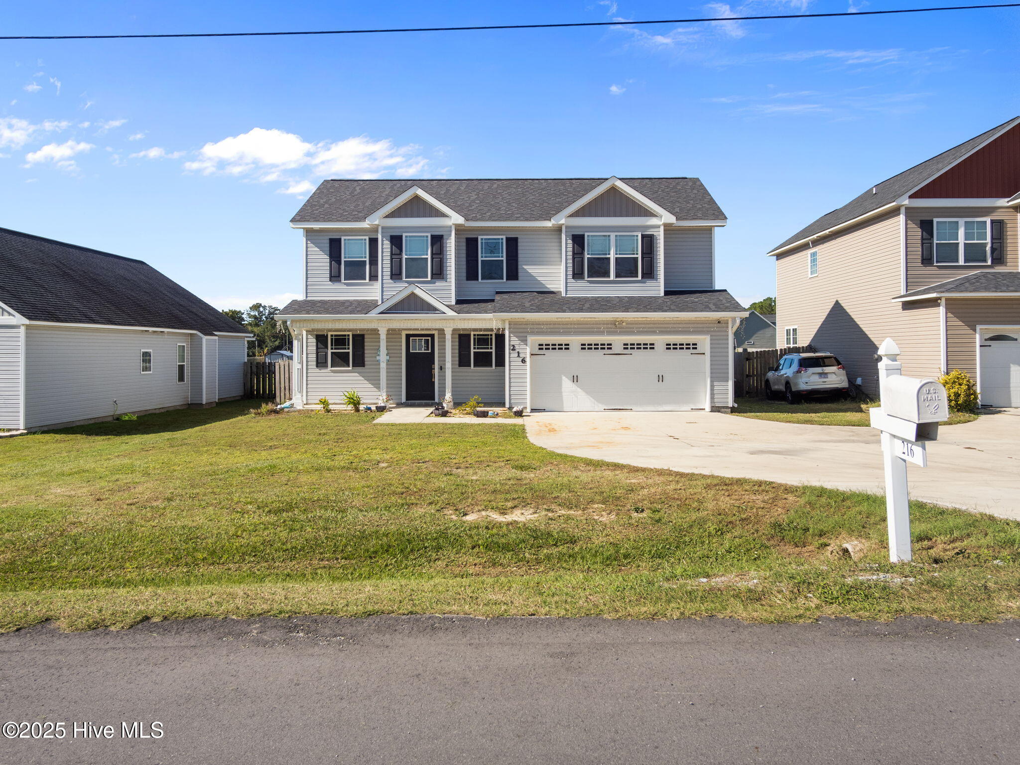 100541935 | Photo 51