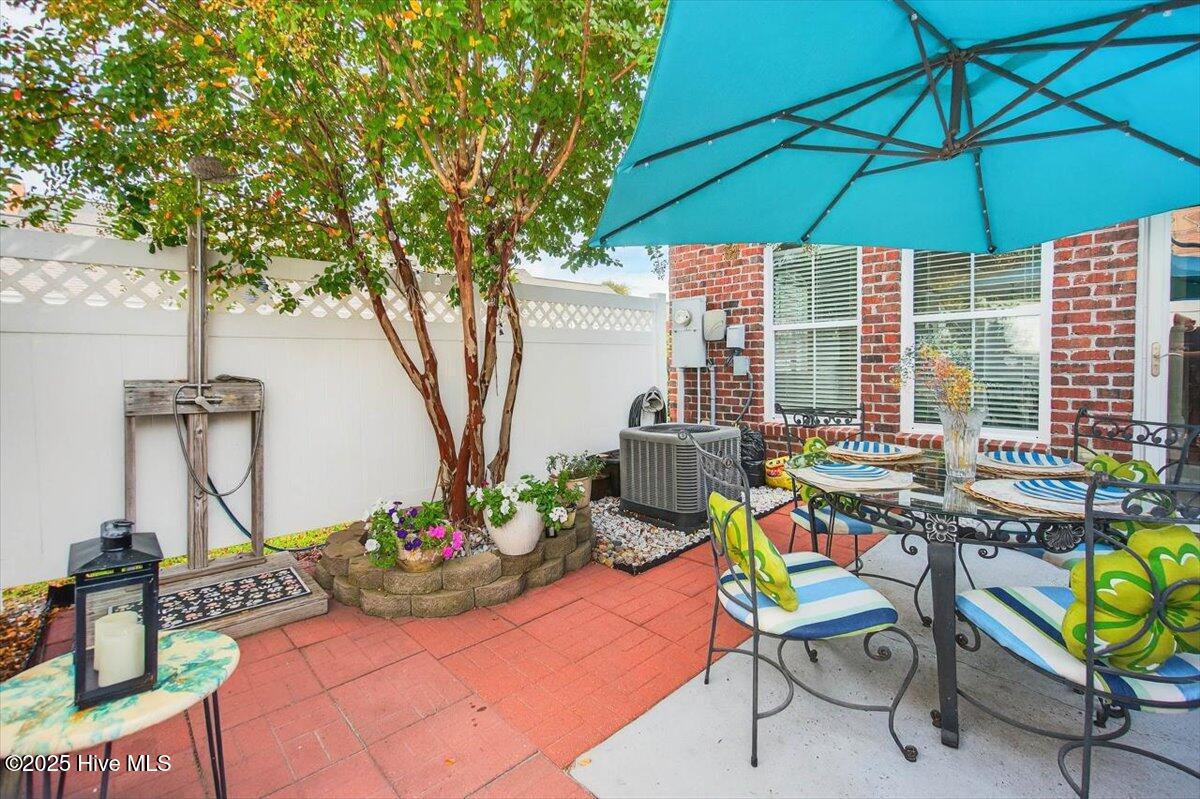 100559961 | Photo 27