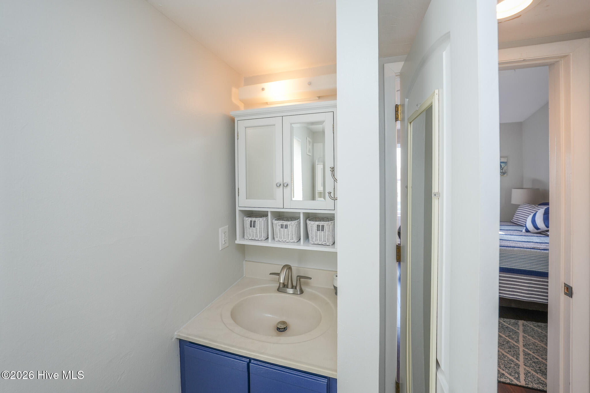 100519884 | Photo 12