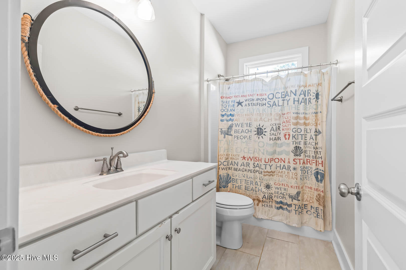 100535399 | Photo 35