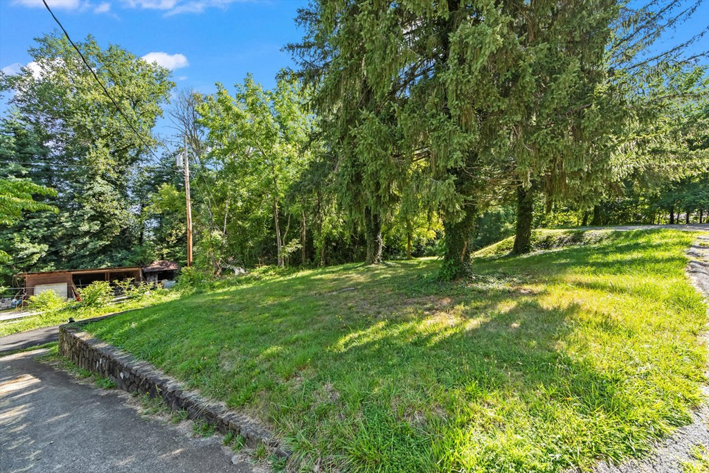 Exterior photo of 30 Arlington Extension, Bryson City, NC 28713. MLS: 98543868