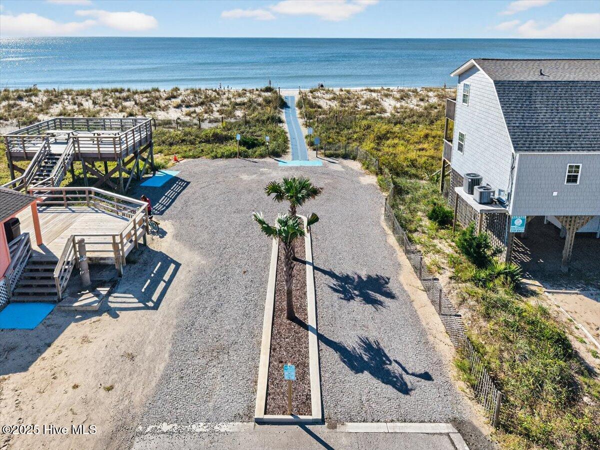 100536675 | Photo 44