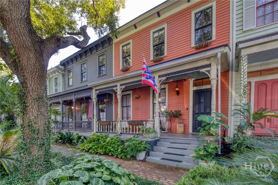 Photo 1 of Townhouse for sale at 213 W Duffy St, Savannah, GA 31401 | MLS# SA341830 | Listing updated on 2026-09-15