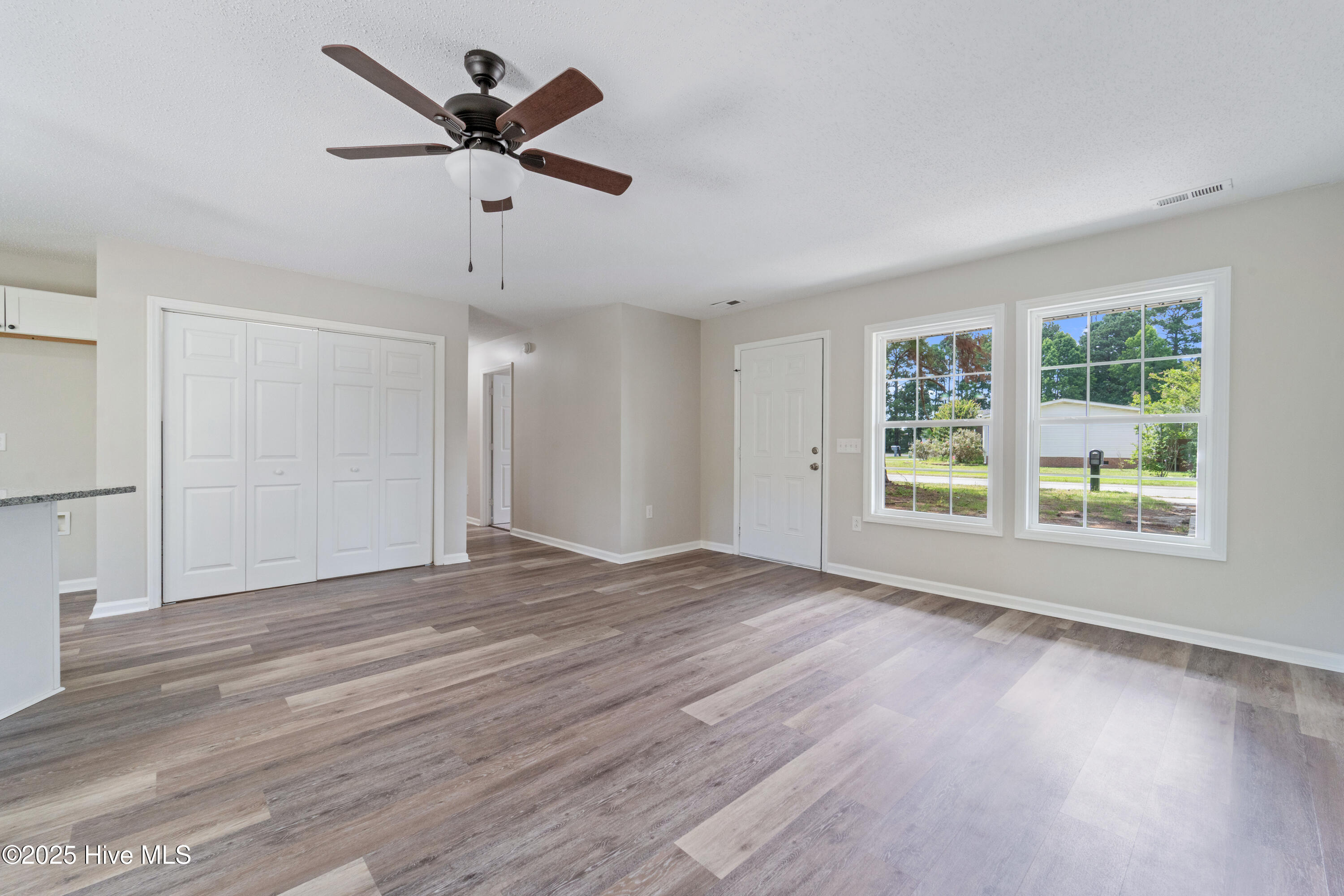 4351 Owendon Drive, Shallotte, NC 28470 – photo 5: DSC08393