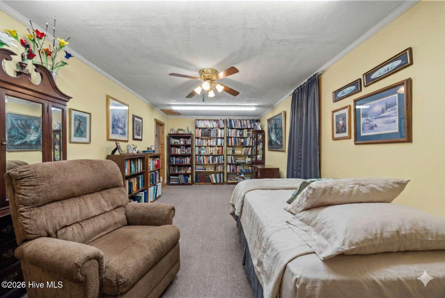 100552349 | Photo 16