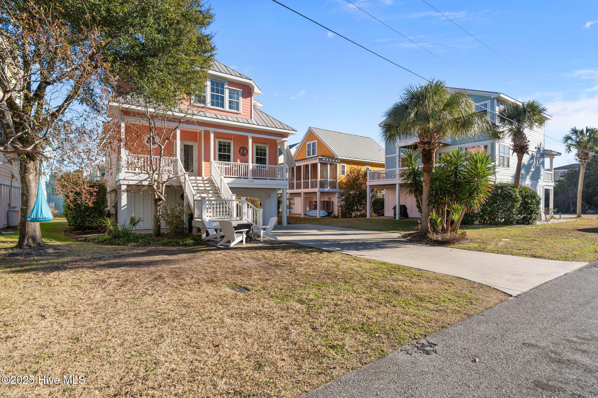 100546584 | Photo 64