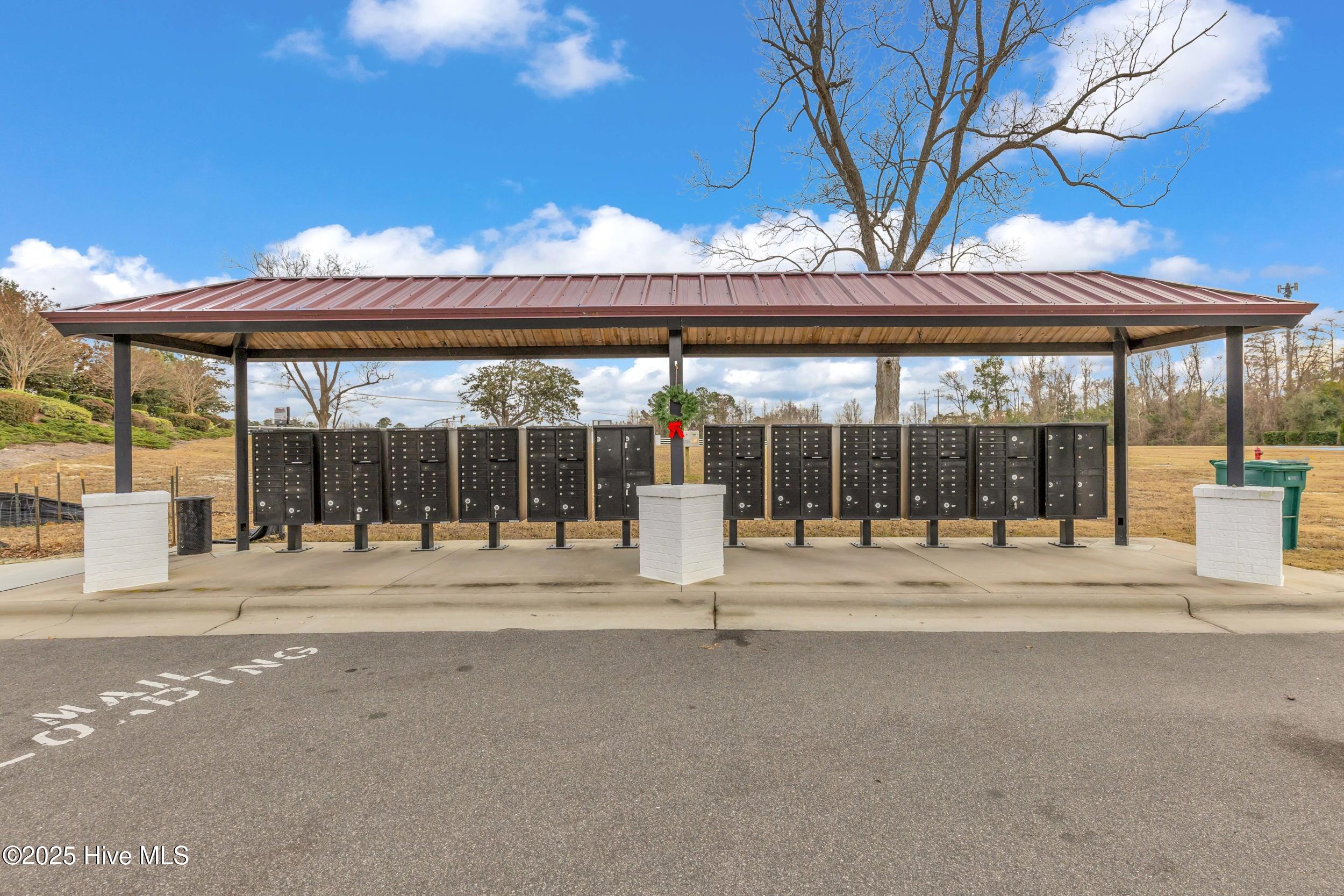 100546072 | Photo 22