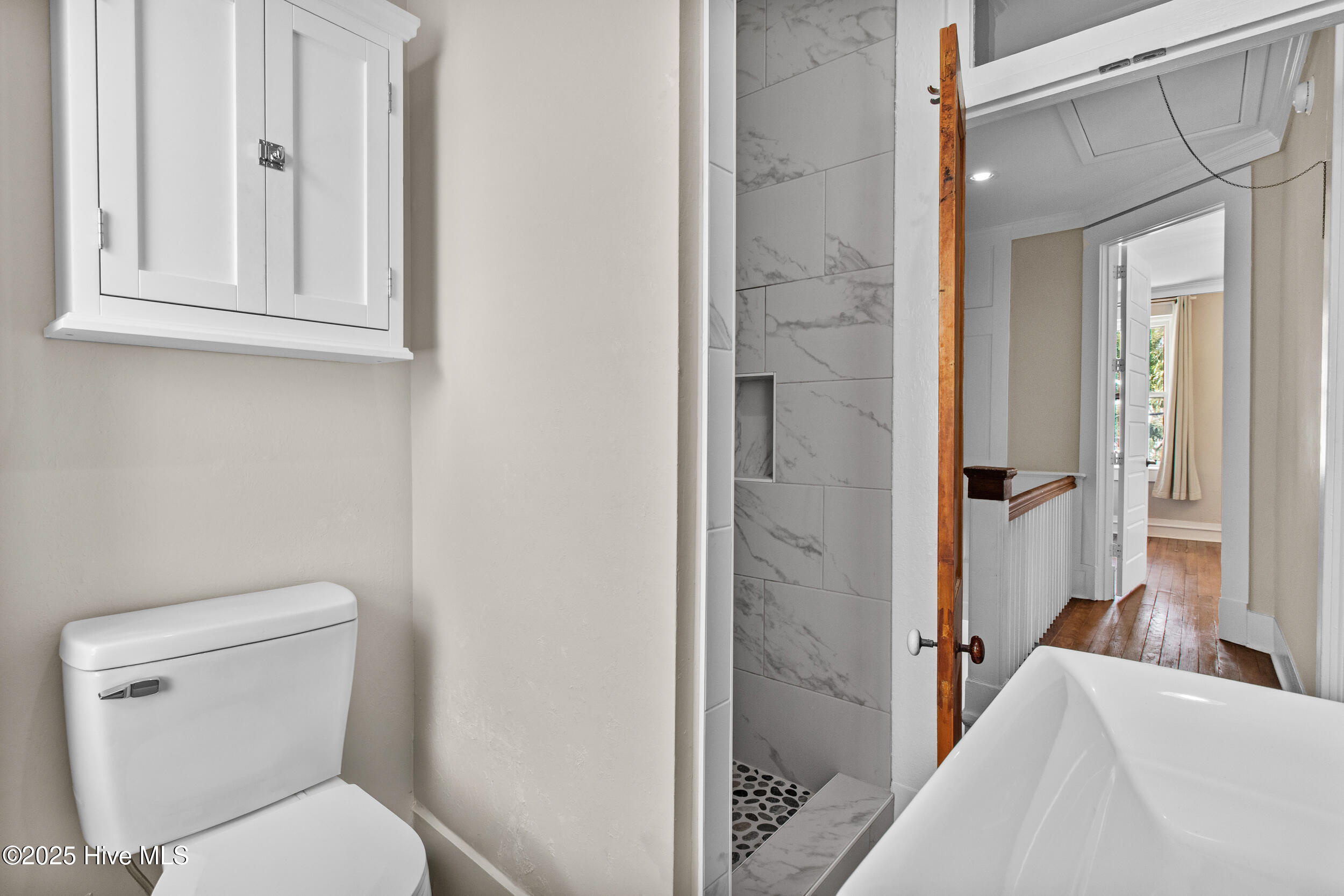 100514973 | Photo 29