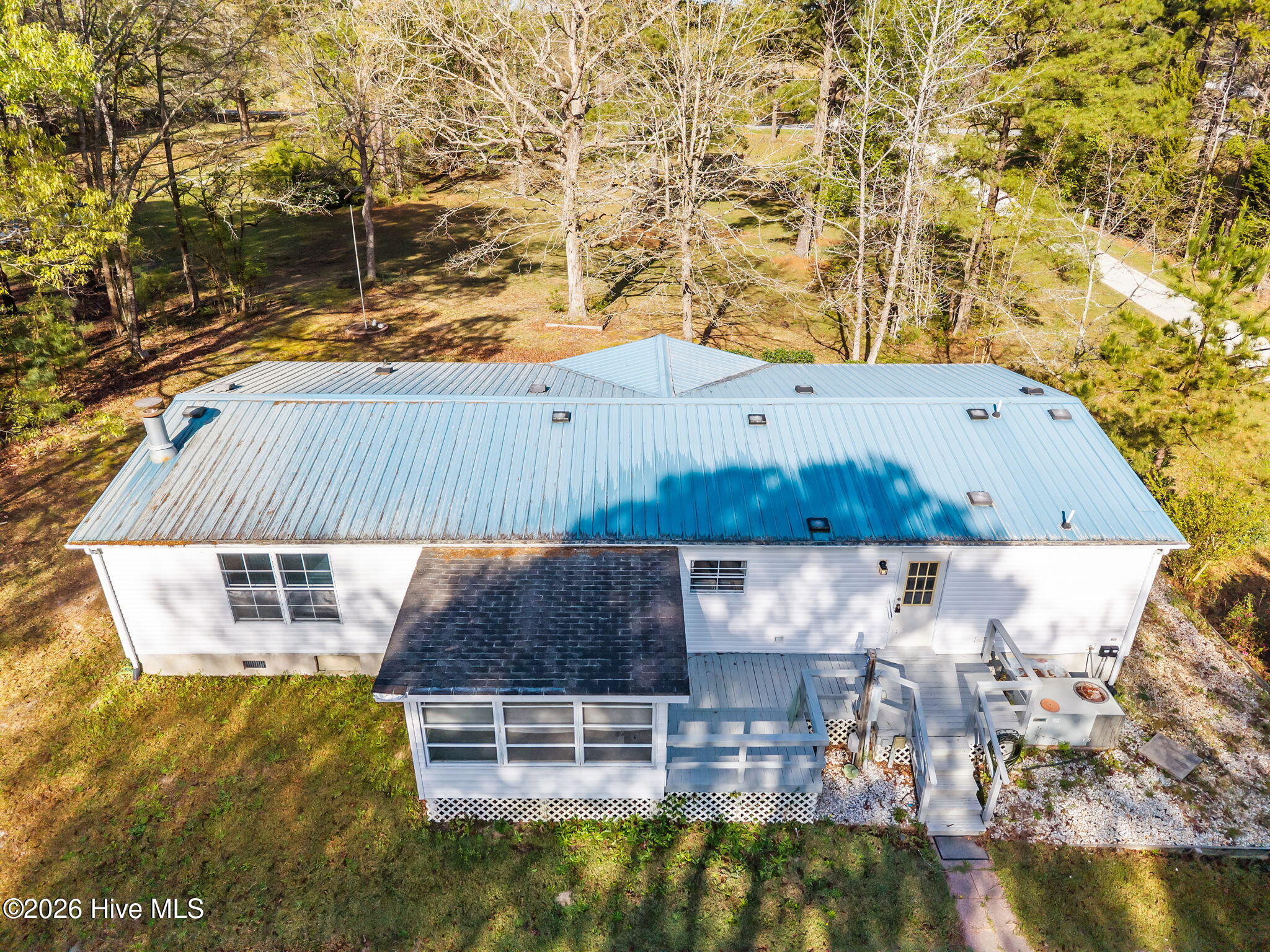 100565011 | Photo 42