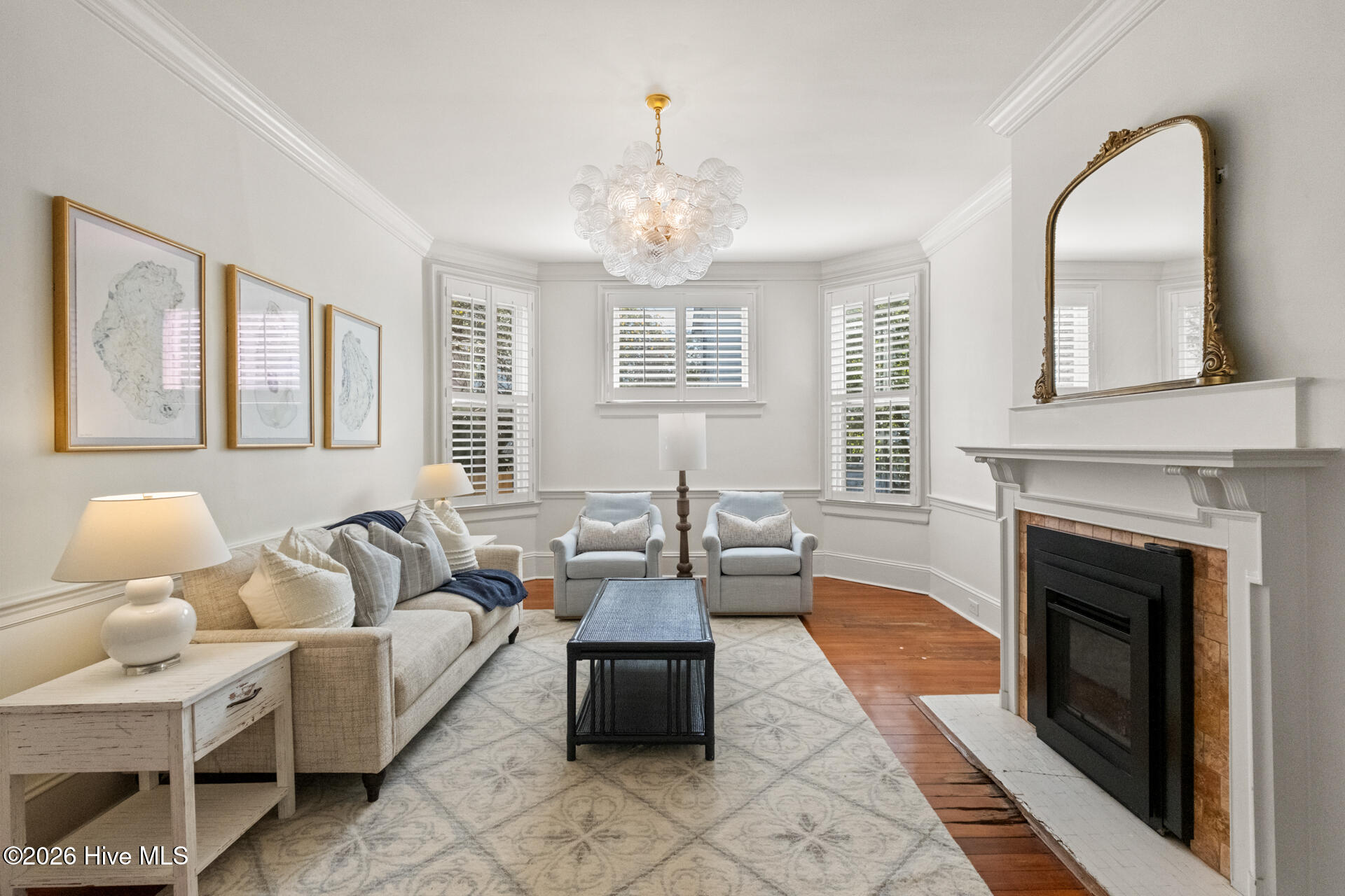 100556093 | Photo 13