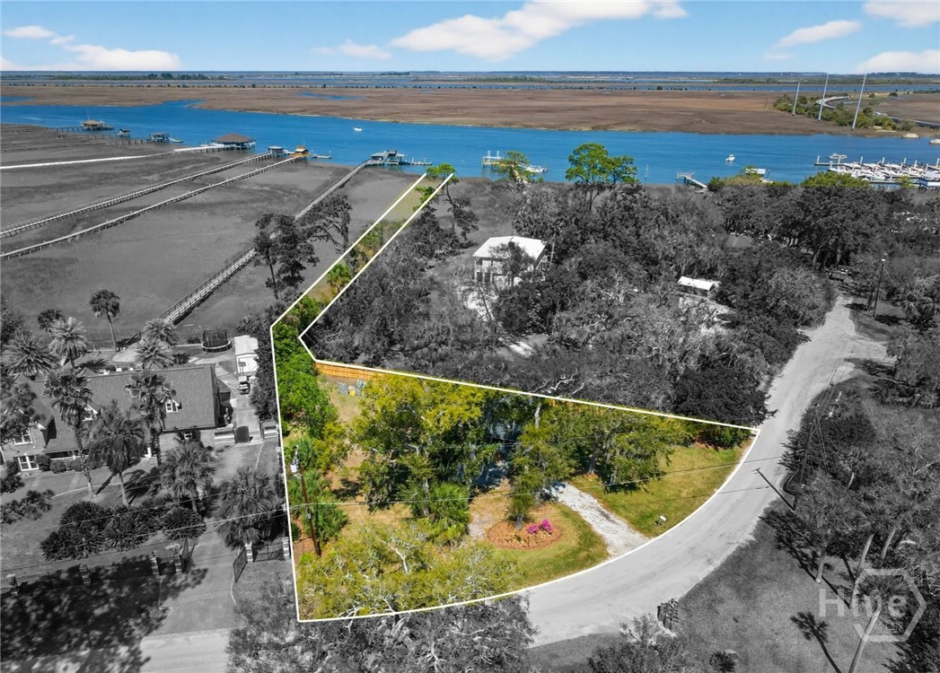 222 East Point Drive, Savannah, GA, 31410