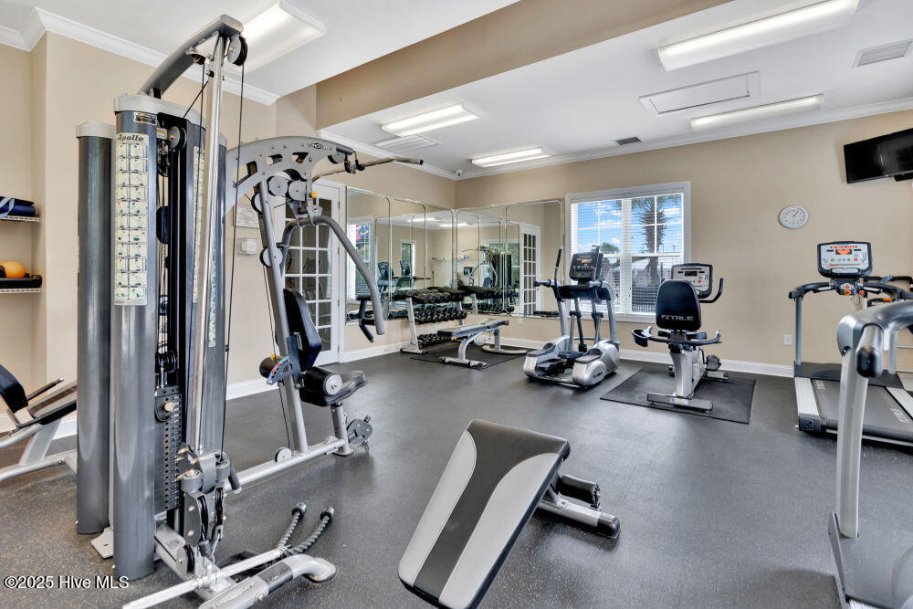 100538371 | Photo 69