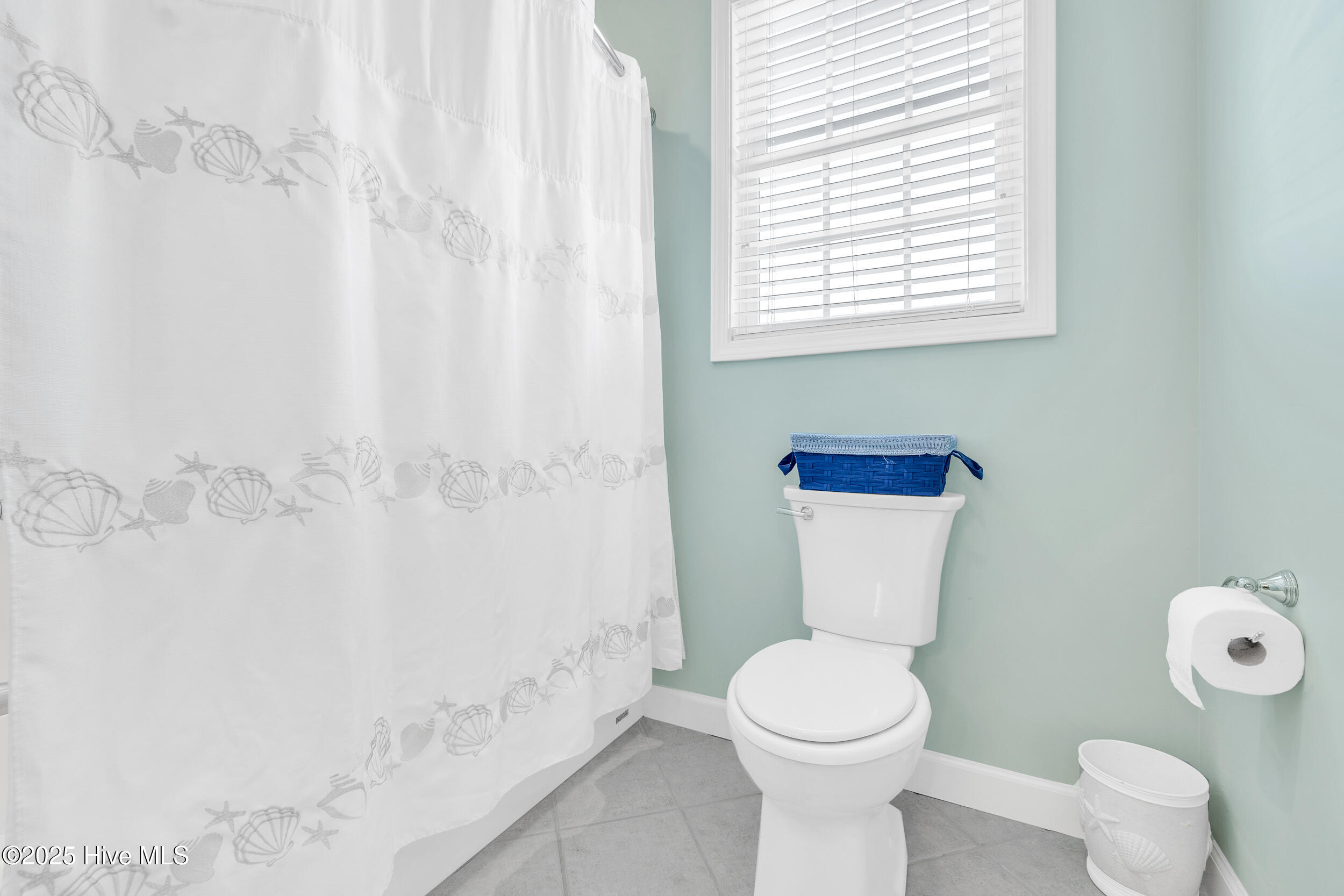 100509917 | Photo 53