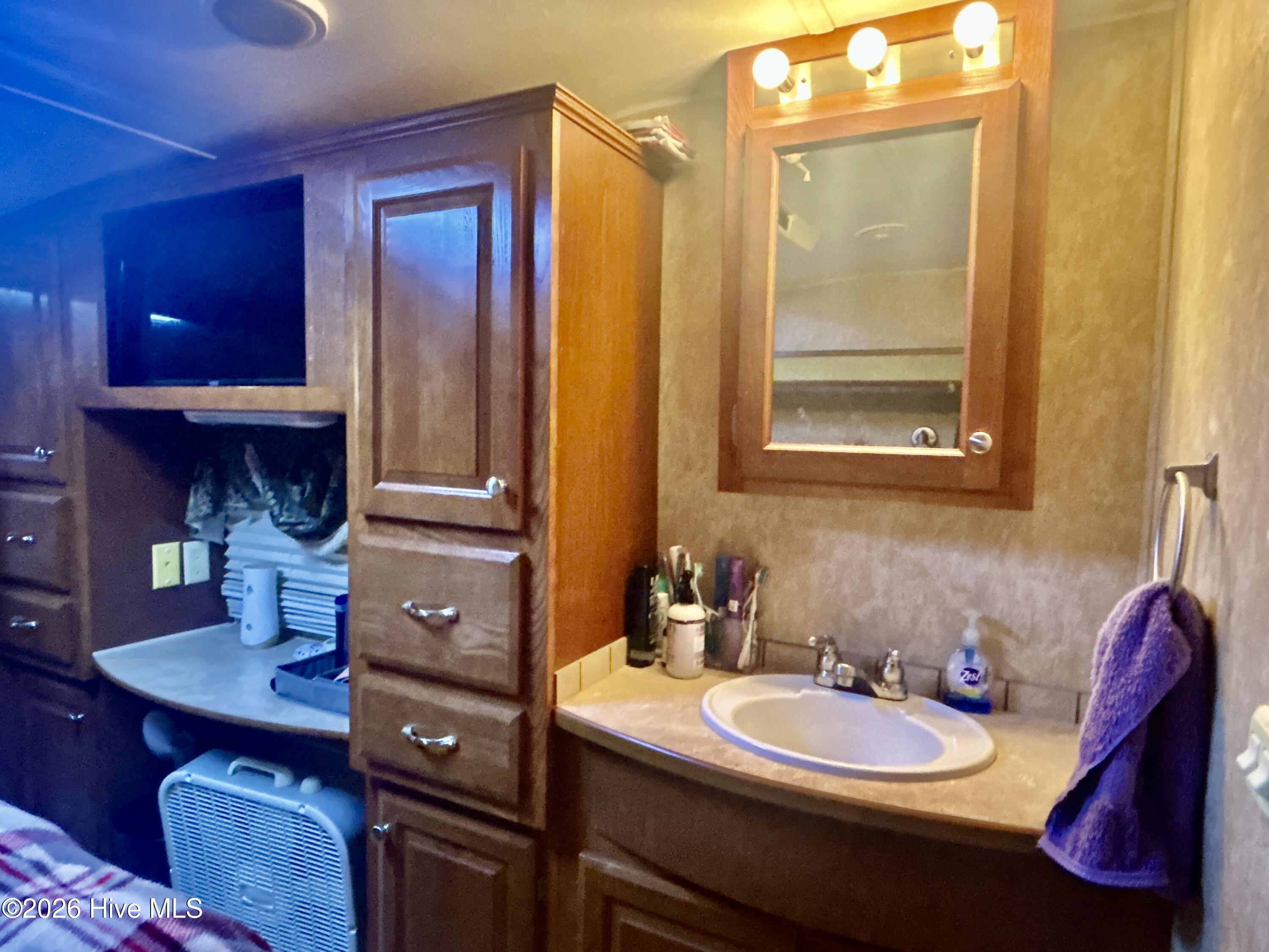 bathroom, Grand Junction camper