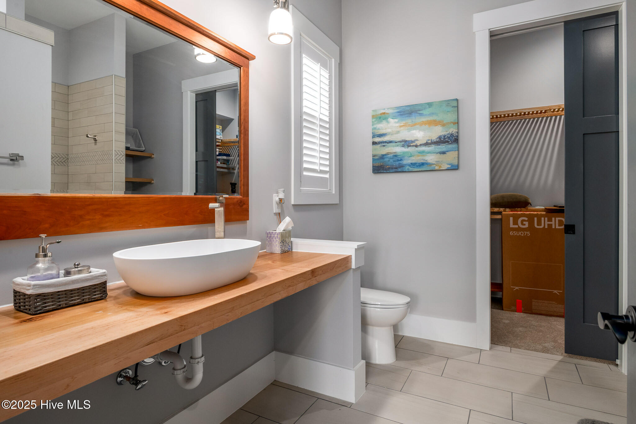 100530246 | Photo 17