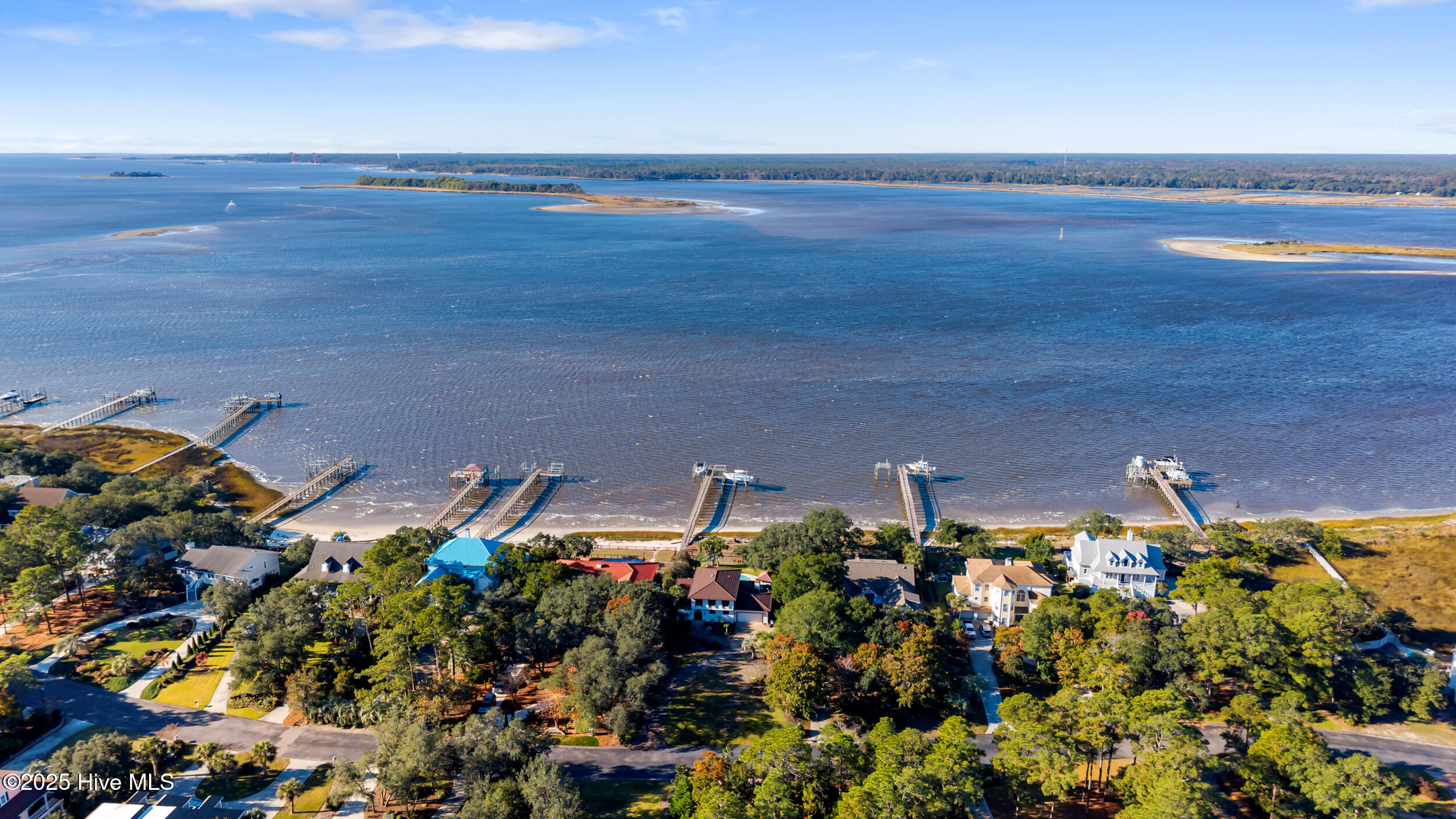 100541018 | Photo 53