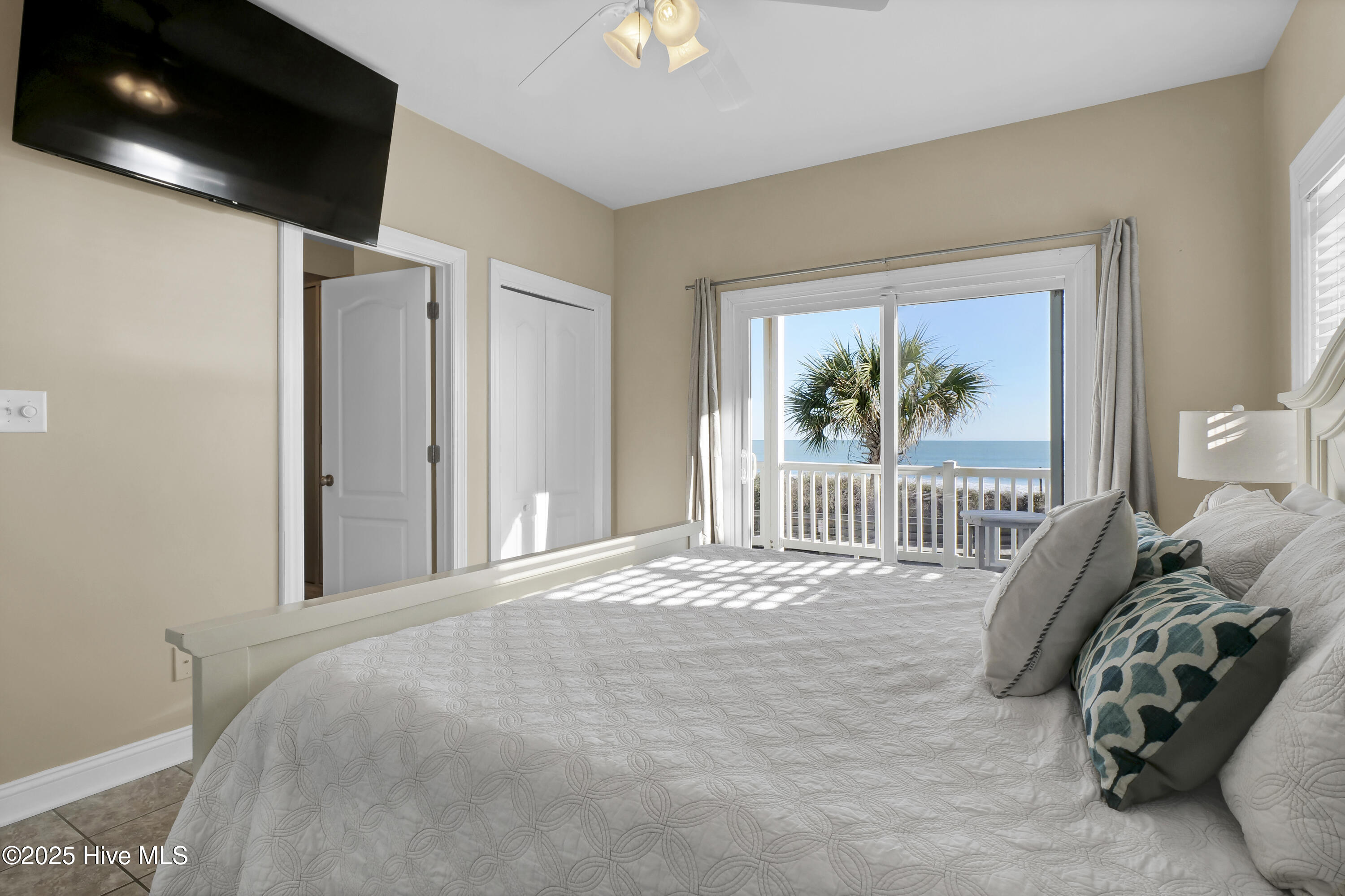 100535272 | Photo 20