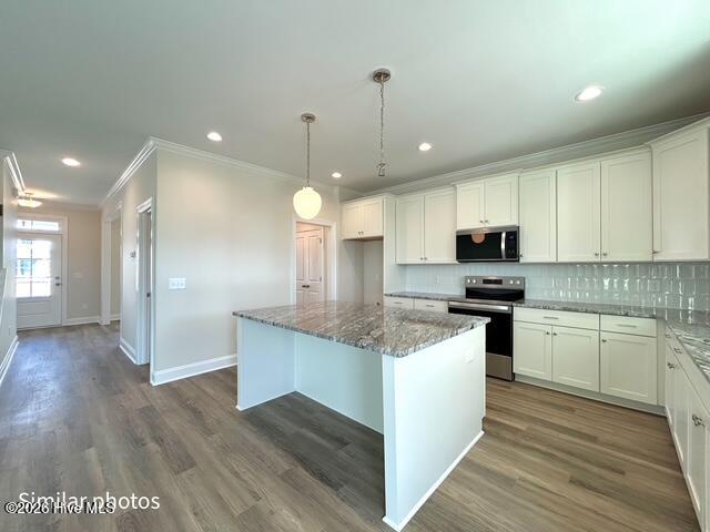 100553886 | Photo 19