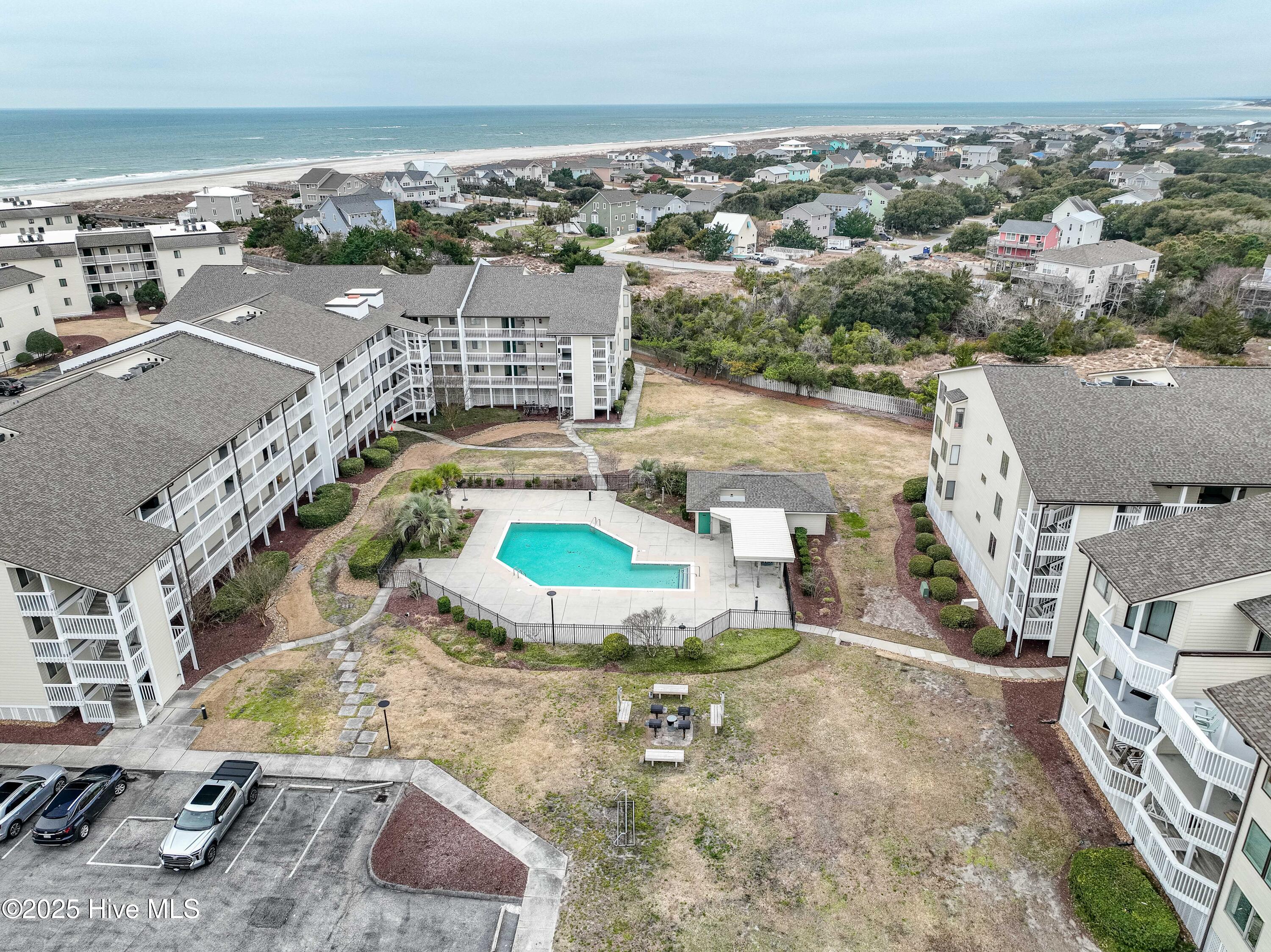 100494950 | Photo 37