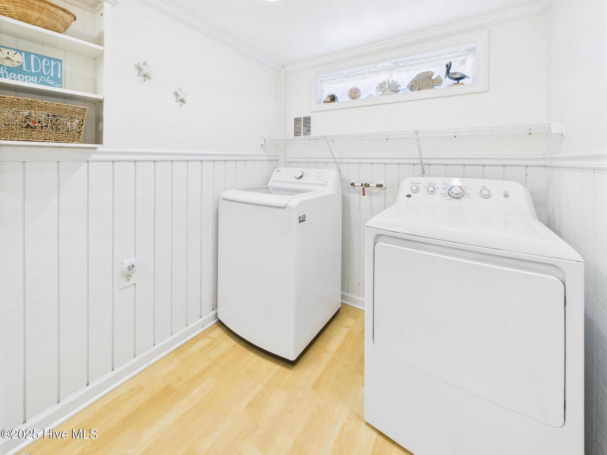 100558213 | Photo 21