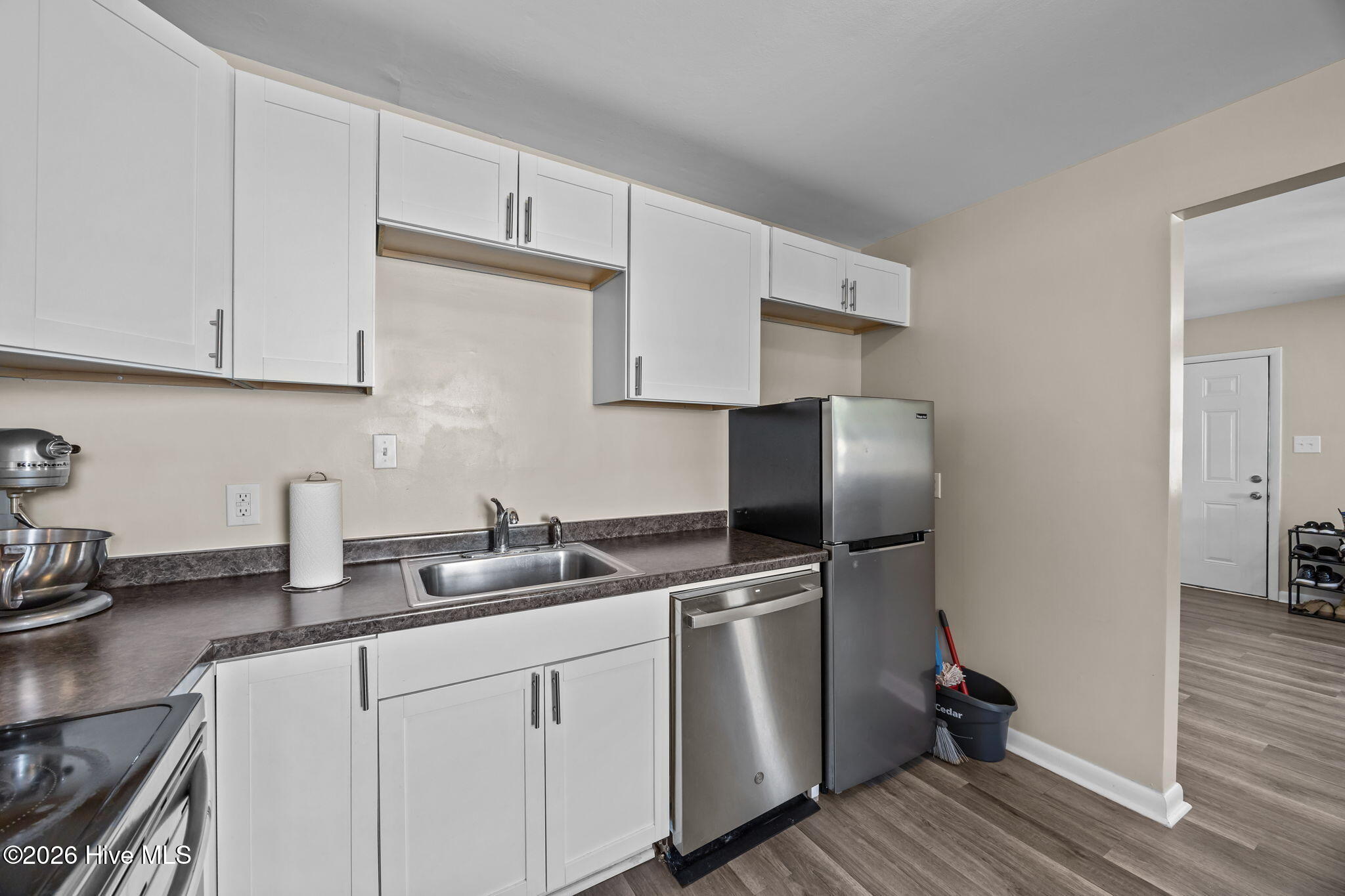 100555911 | Photo 13