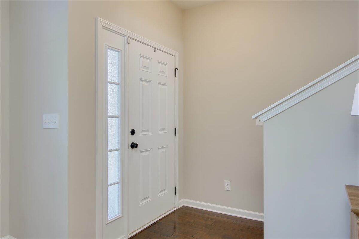 893 Westlawn Drive