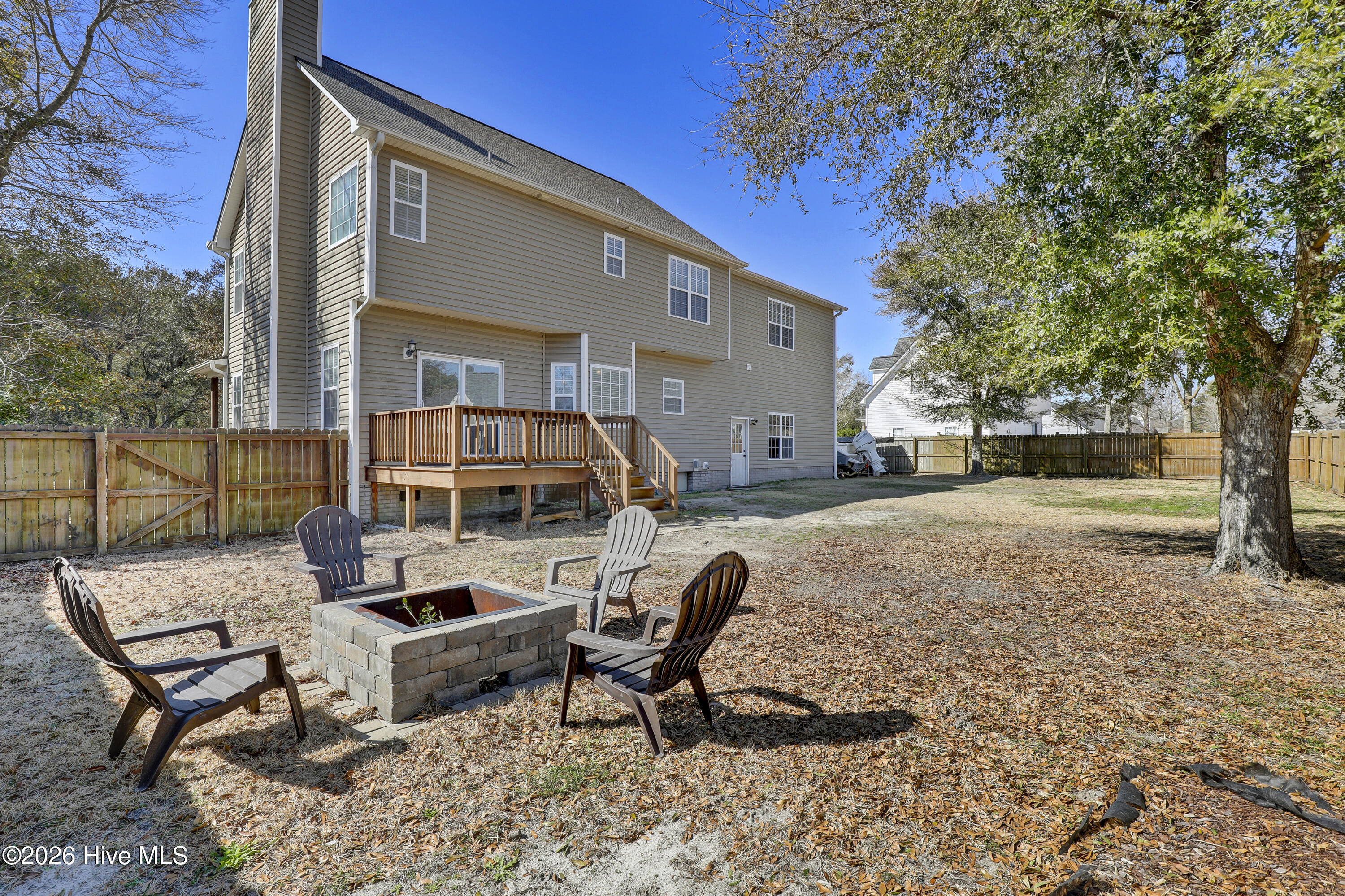 100556725 | Photo 39