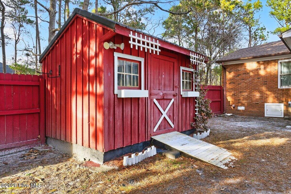 100554267 | Photo 44