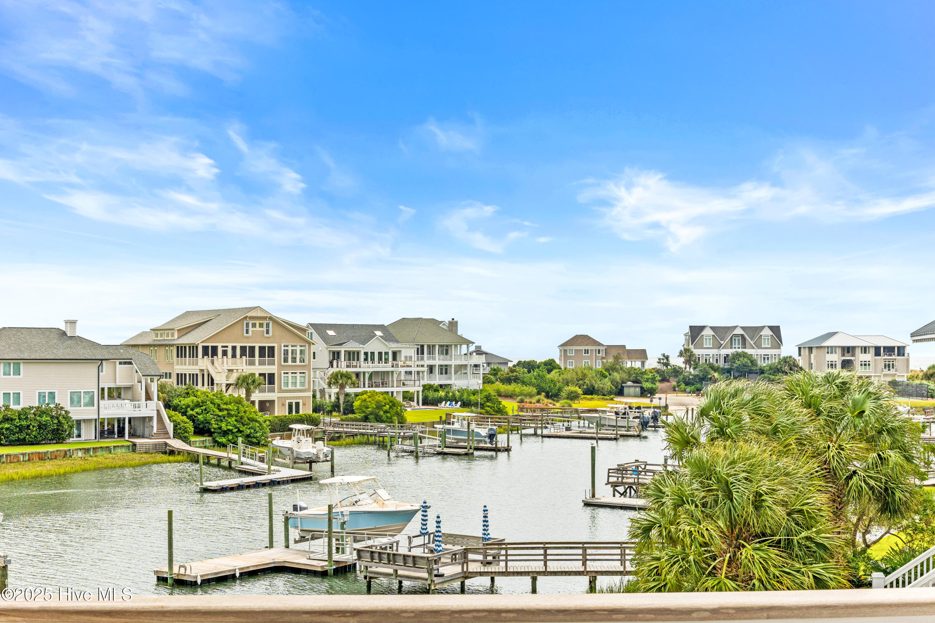 100531006 | Photo 41