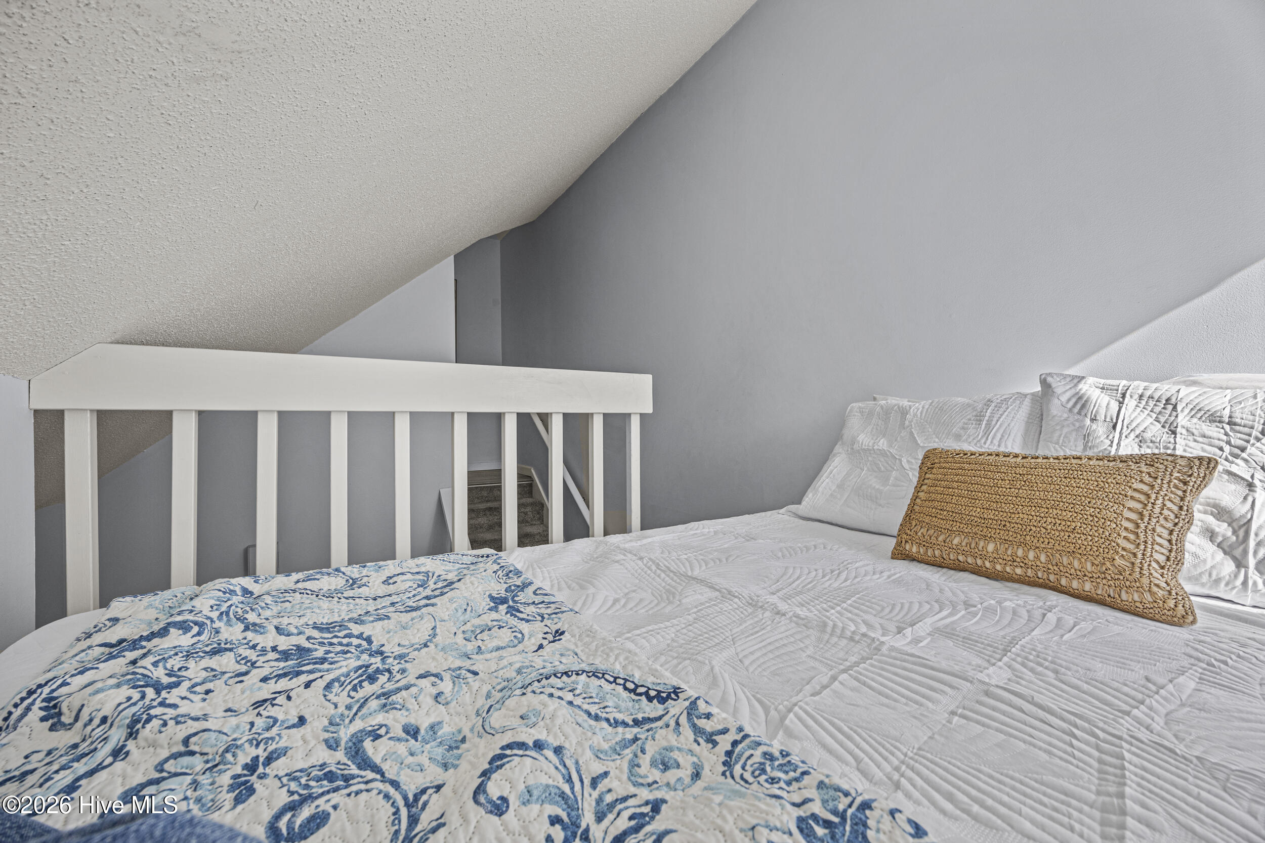 100552554 | Photo 33