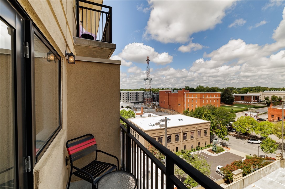 250 W Broad Street 706